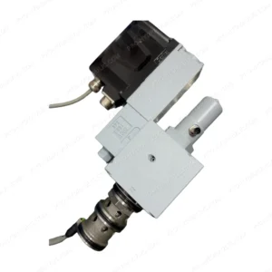 KRAUSS MAFFEI IM-003-XG365-39 / 6455503-60 Proportional Directional Control Valve