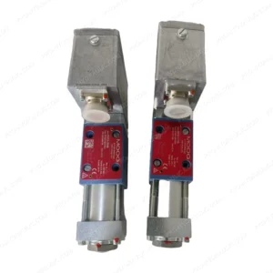 MOOG D633-313B / R16K01M0NSM2