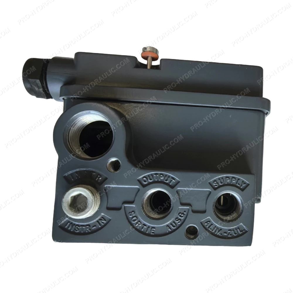 FISHER 3661